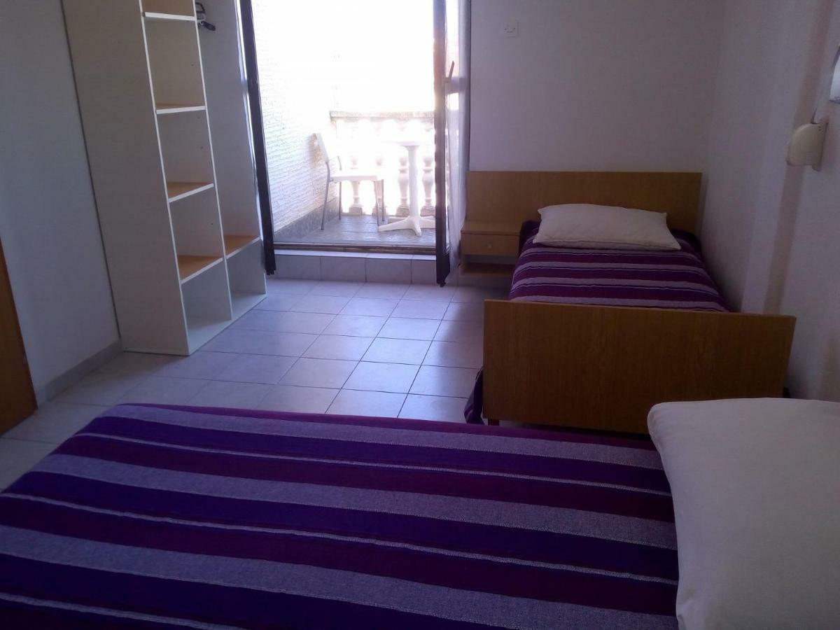 Apartments Luce-With Parking Нин Экстерьер фото